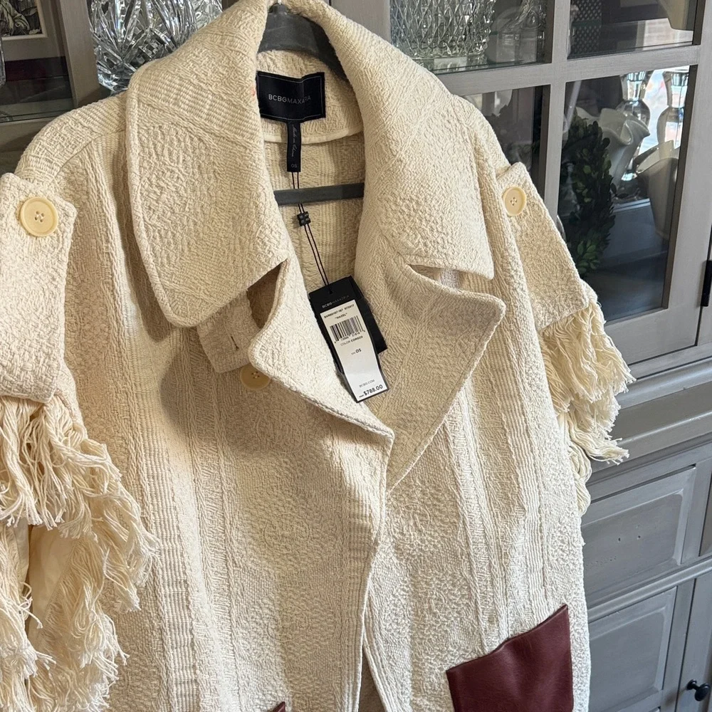 BCBG Cream Fringe Cardigan with Brown Pockets, OS, Brand New!!! - Picture 5 of 7